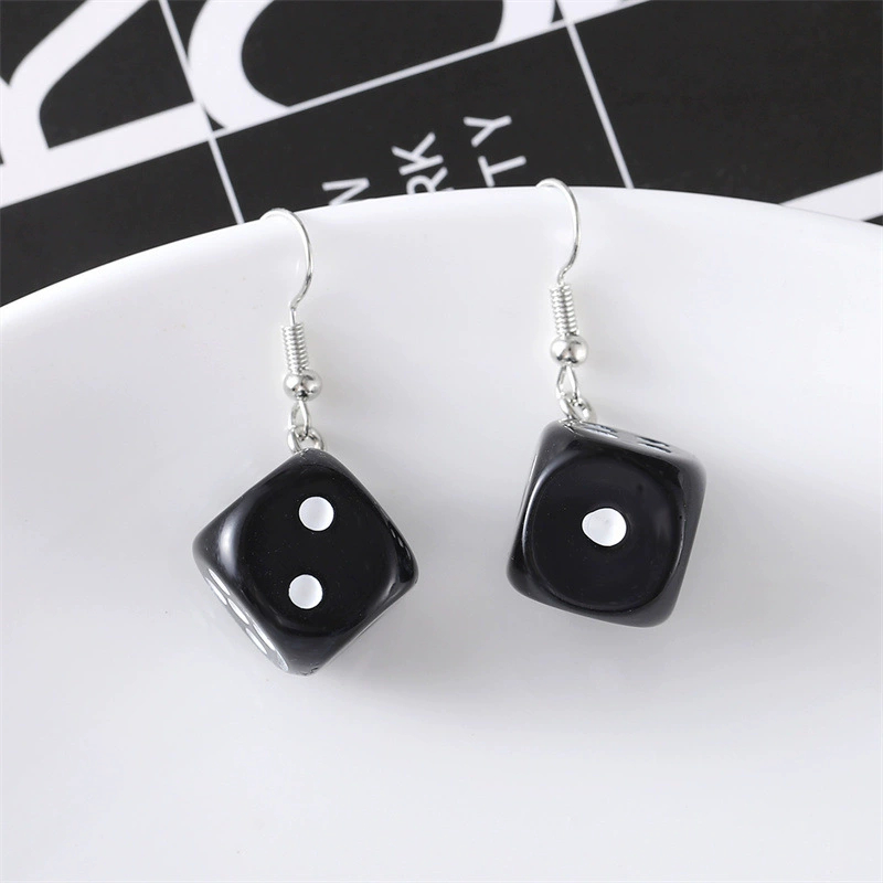 Creative White Black Dice Resi - Party Games Gamecube 评论和价格